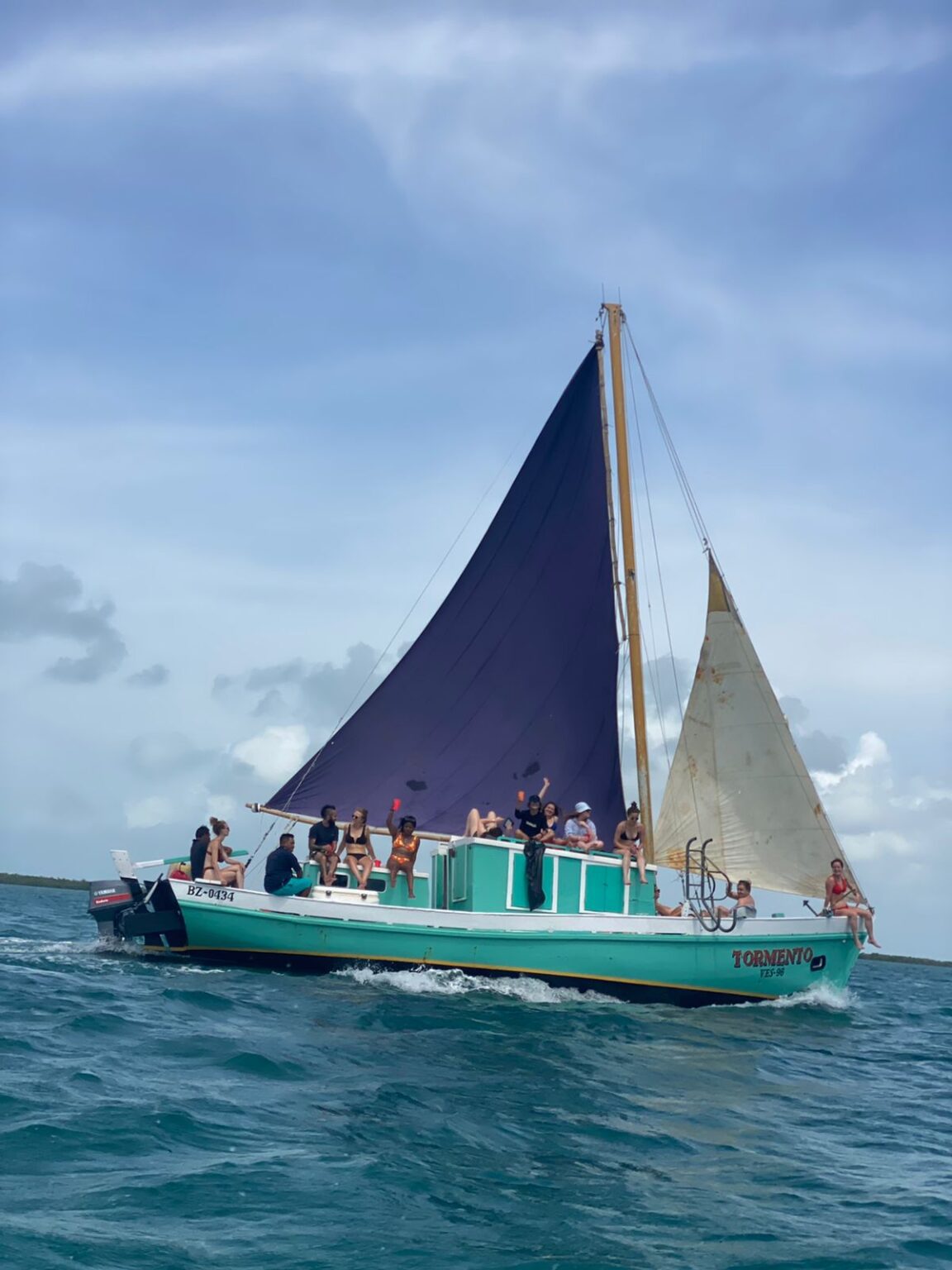 liberty sailing tours caye caulker